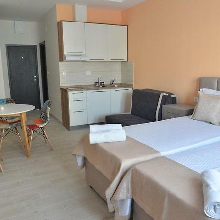 Helada Apartments Tivat Kültér fotó