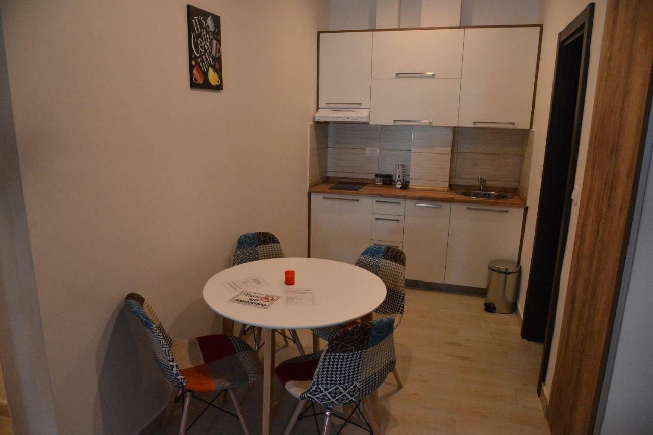 Helada Apartments Tivat Kültér fotó