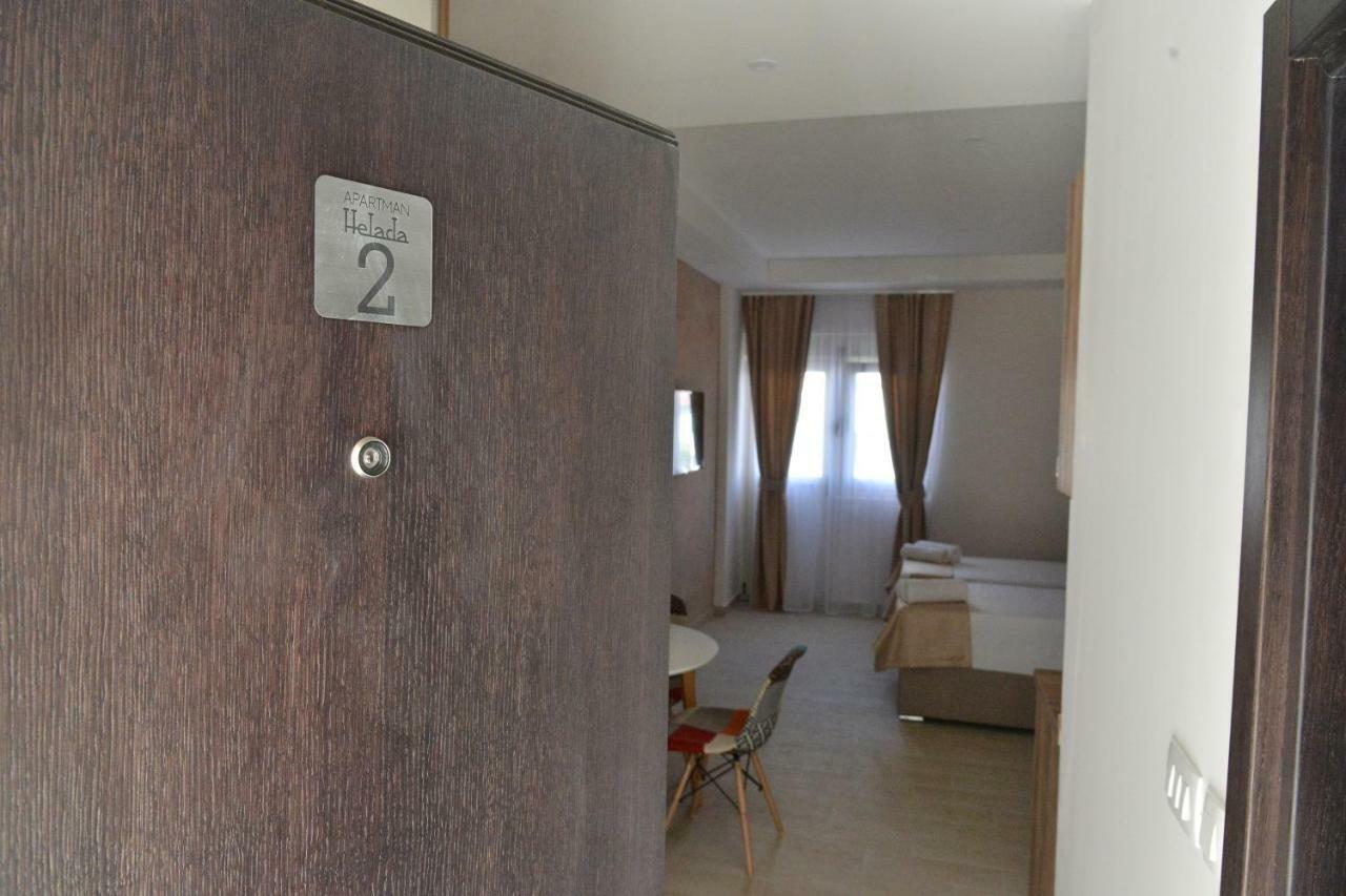 Helada Apartments Tivat Kültér fotó