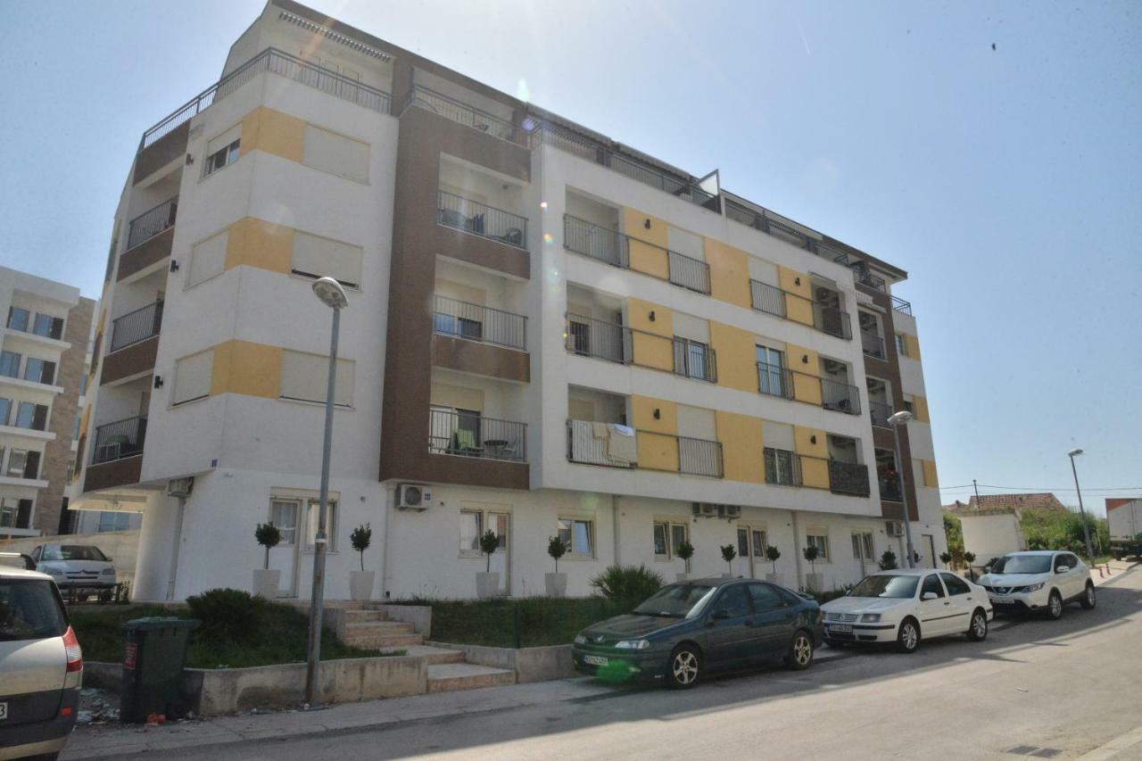 Helada Apartments Tivat Kültér fotó