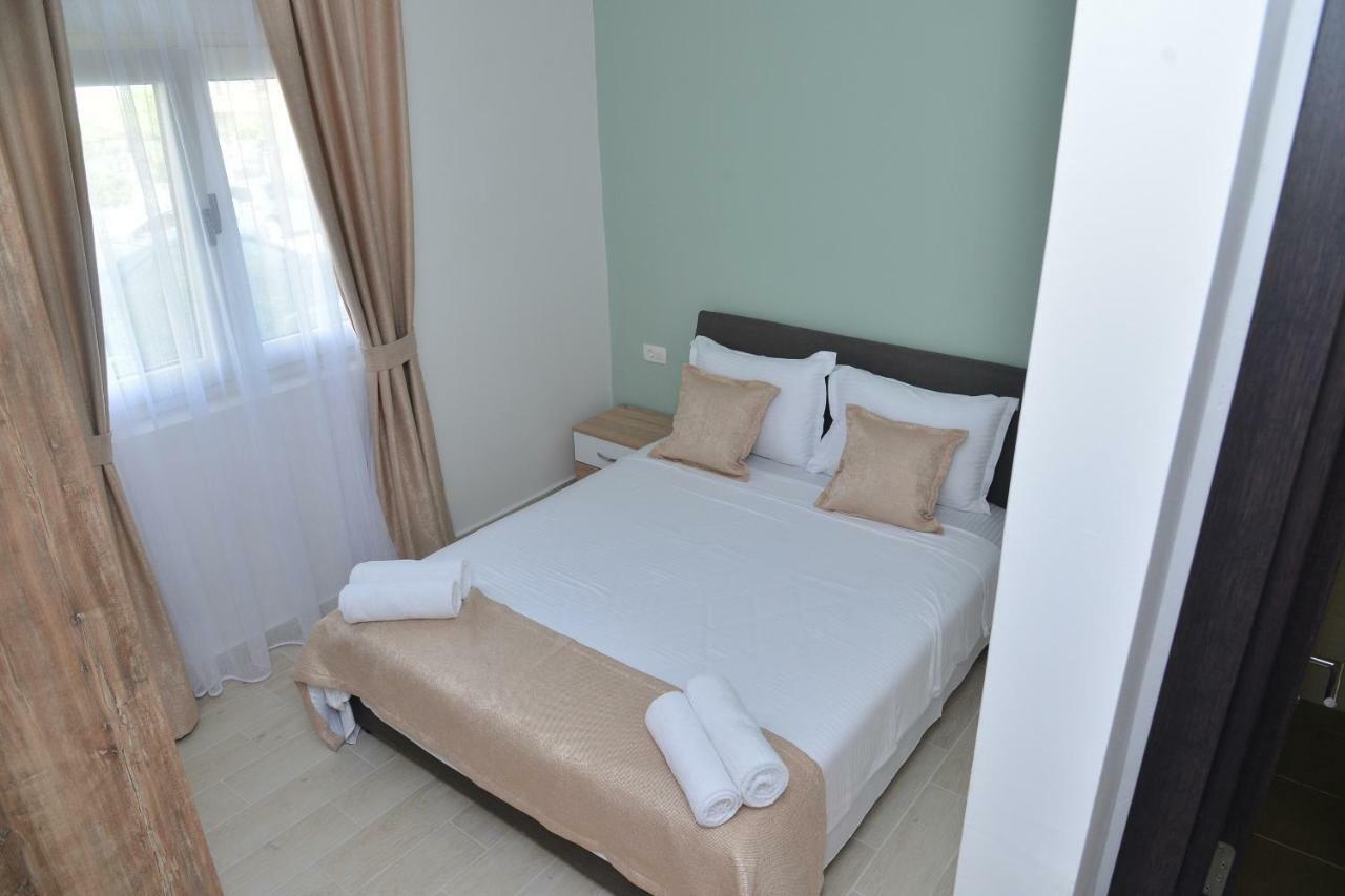 Helada Apartments Tivat Kültér fotó