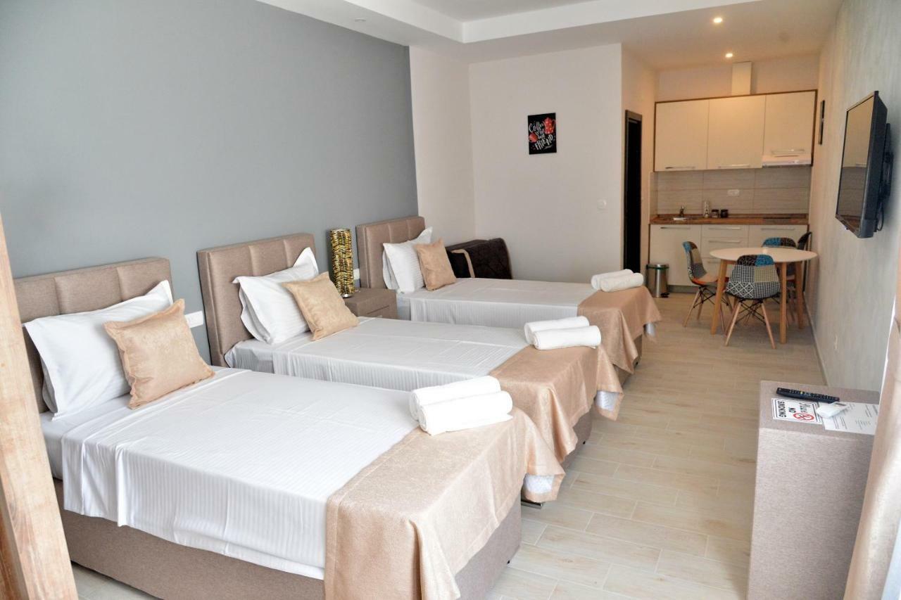 Helada Apartments Tivat Kültér fotó